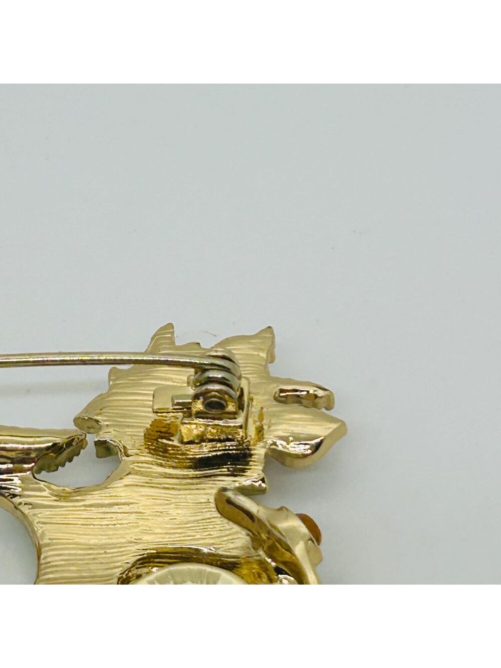 Anne Klein Green Enamel Scooter Brooch With Dog & Flower Rhinestone Accents - Picture 10 of 11